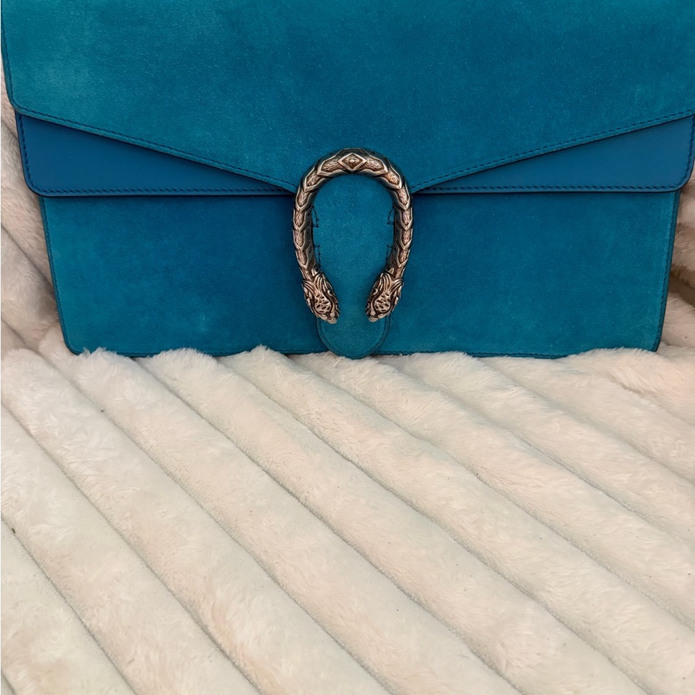 Gucci Dionysus Suede Envelope Clutch with Antique Silver-Tone Hardware